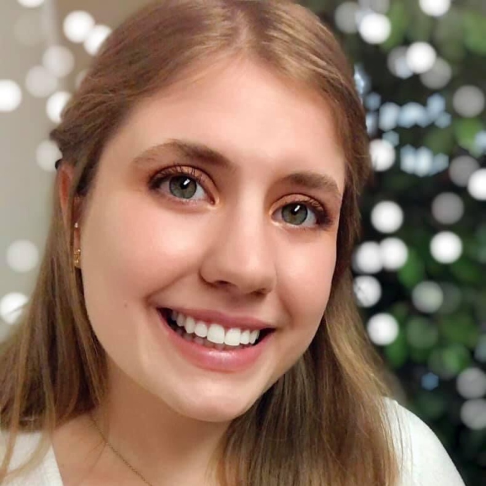 Meet your Posher, Allison